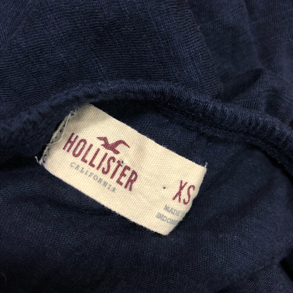Hollister Navy ruffle tank top XS - Picture 4 of 4